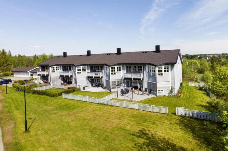 Les Home Gjerdrum Eksteriør billede